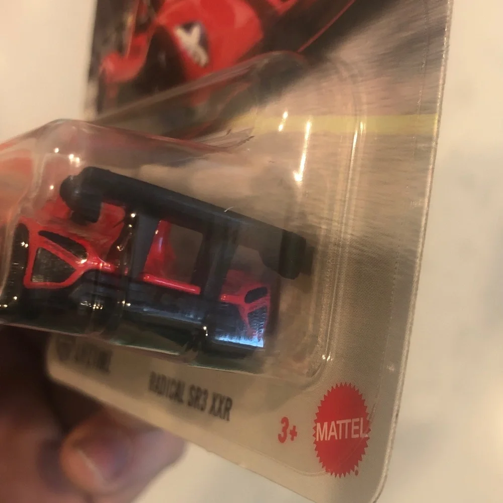 Mattel Matchbox Radical SR3 XXR Red Car